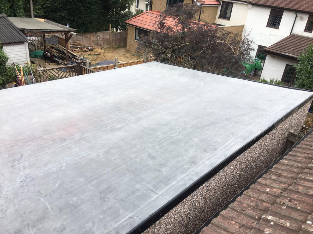 Flat roofing essentials Top reasons to choose EPDM rubber roofing
