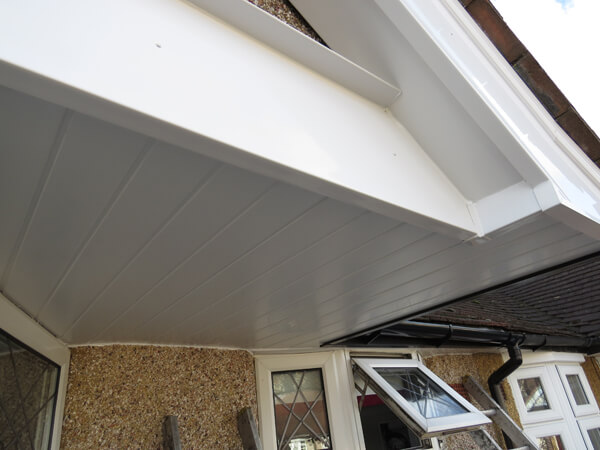 Roofline replacements: Ultimate guide to upgrading your fascias & soffits